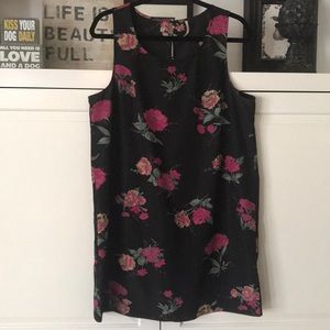Black and Floral Free Shift Dress. Size Large